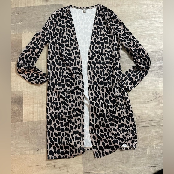 Cardigan - Picture 1 of 2